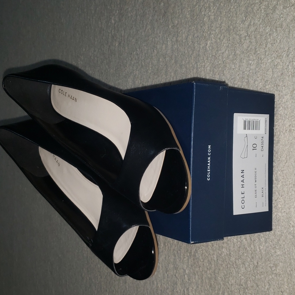 NIB Women Cole Haan Elsie OT Wedge II black 10C